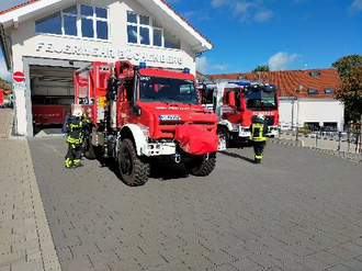 Am letzten Tag unserer Brandschutzwoche besuchten wir die Büchenberger Feuerwehr. Die Kinder durften sogar die Löschschläuche testen.